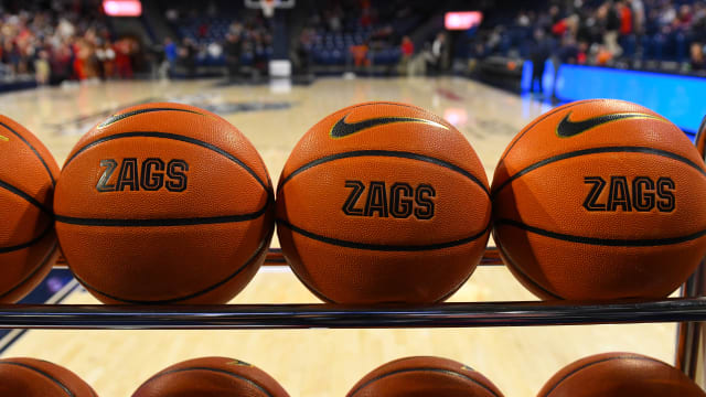 Gonzaga Bulldogs Saint Mary's Gaels26